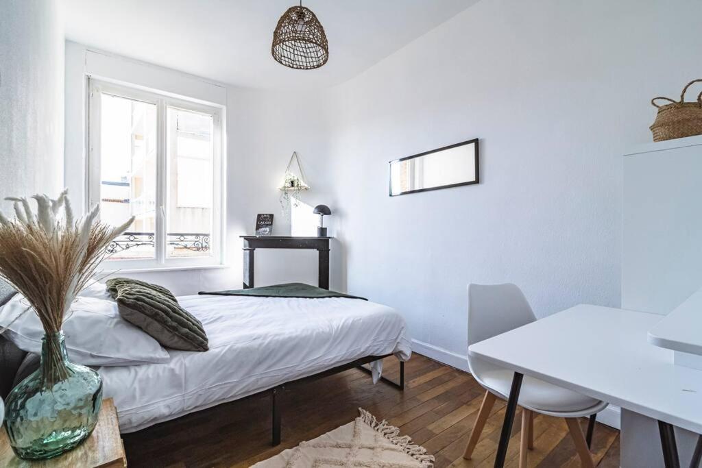 Le Cosy - 2 Chambres - Hyper Centre Reims Zewnętrze zdjęcie