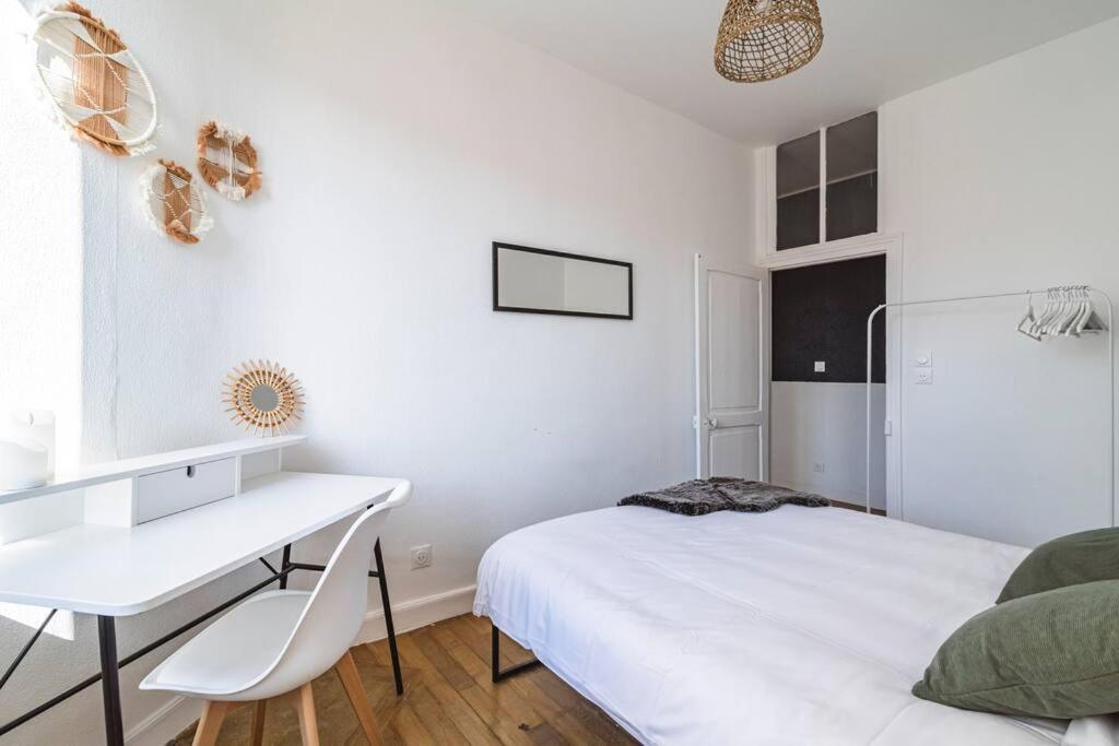 Le Cosy - 2 Chambres - Hyper Centre Reims Zewnętrze zdjęcie